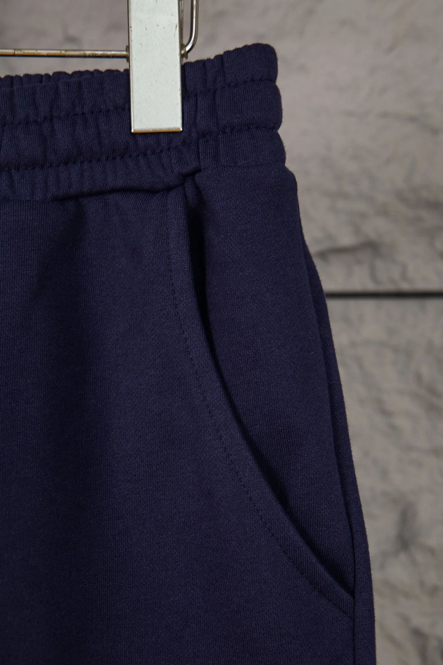 P140 Ralph Lauren/Ralph Lauren basic pony embroidered logo shorts for men and women, pure cotton fabric, easier to wear, more comfortable and less bulky than ordinary fabrics, threaded and dyed, classic pony embroidered logo, cross stitching details on the neckline, three-needle and five-thread workmanship throughout the body, complete accessories, how to wear any style, easy to control, casual matching, full of design, simple and must-have style! Color: Black White Navy Gray Size: S-XL